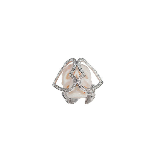 White coral skull ring with 2 hearts with diamonds - Bernard Delettrez | rings