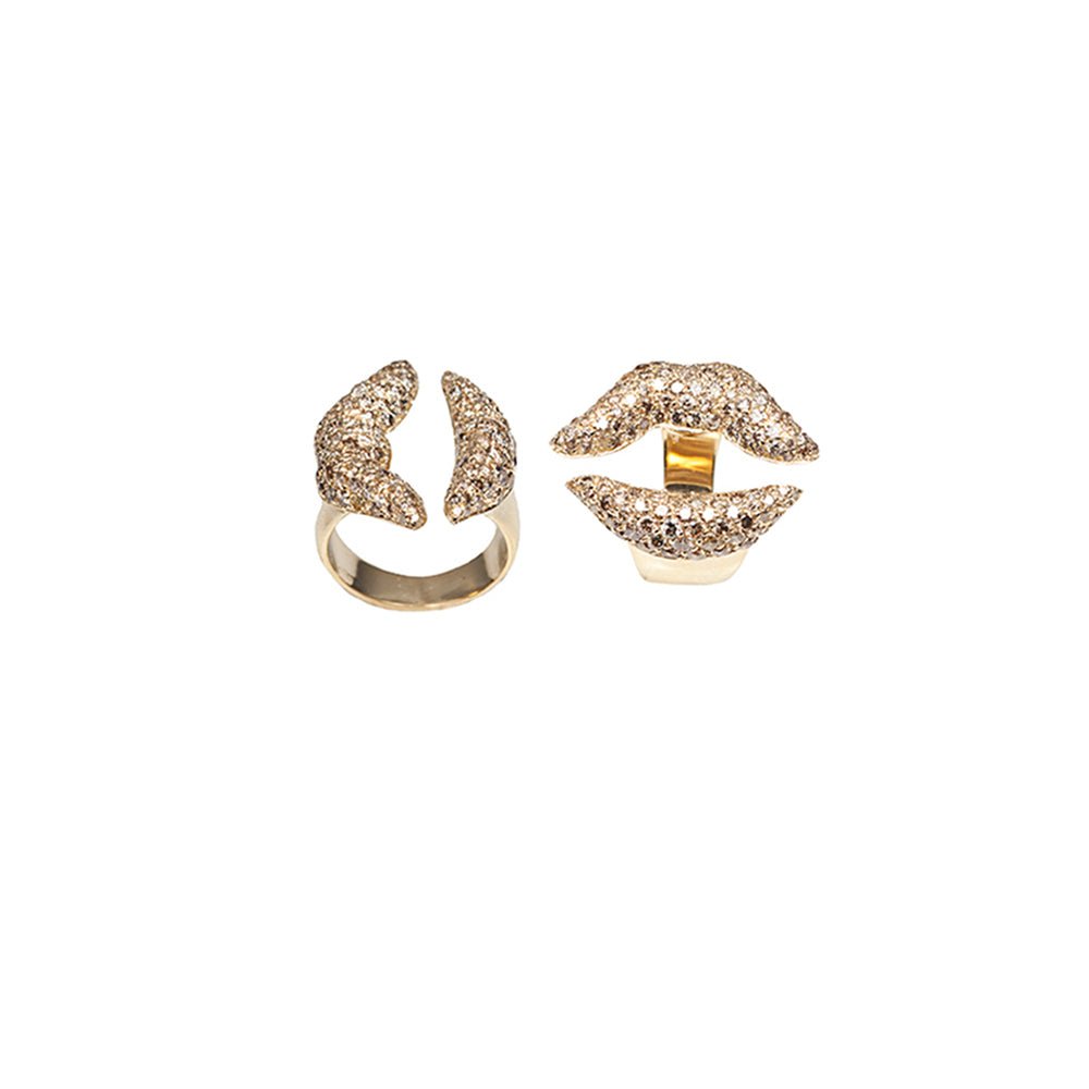 Gold mouth ring with cognac diamonds - Bernard Delettrez | rings